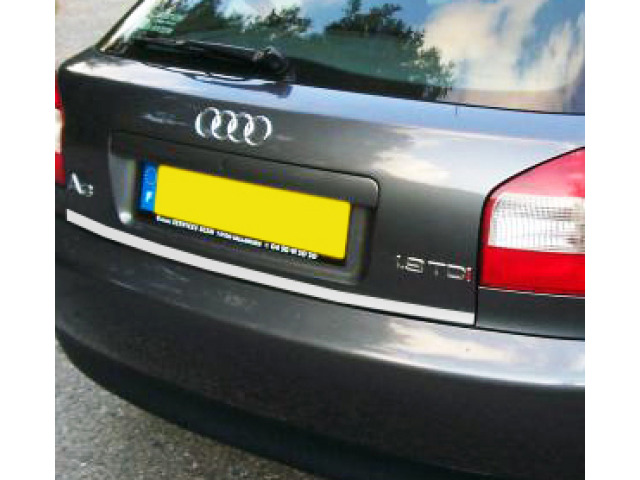 ChromZierleiste für Kofferraum Audi A3 série 1 9600