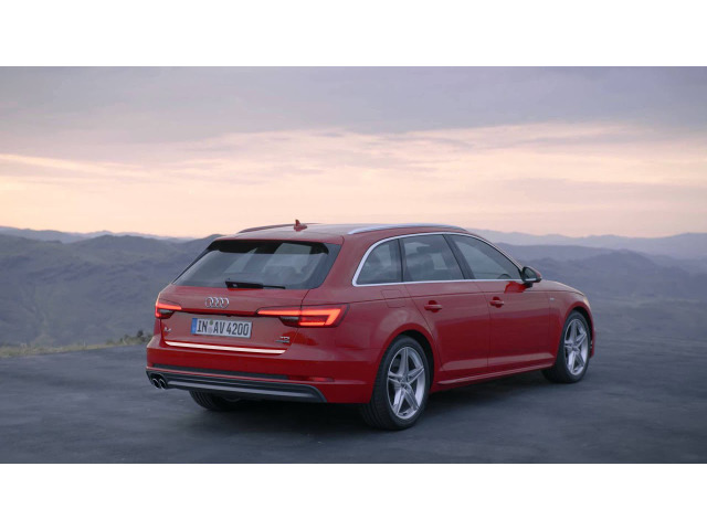 ChromZierleiste für Kofferraum Audi A4 série 4 avant 1526