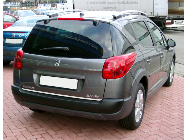 ChromZierleiste für Kofferraum Peugeot 206 SW Peugeot 207 93073SW 0105