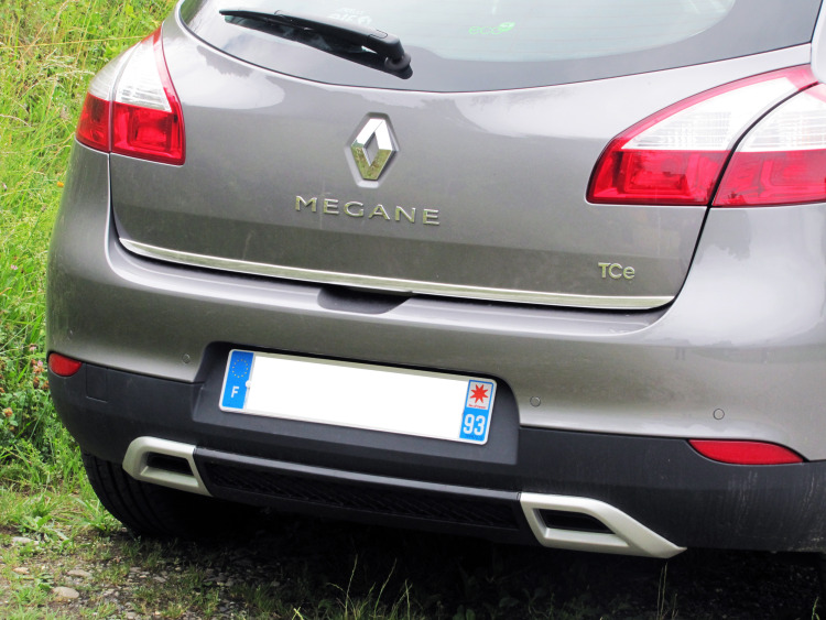 Chrom-Zierleiste f&uuml;r Kofferraum Renault M&eacute;gane III 08-12 Renault M&eacute;gane III phase 2 12-13 Renault M&eacute;gane III phase 3 13-21