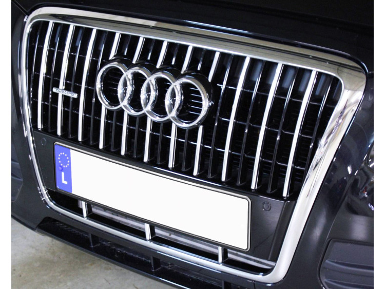 Chromleiste f&uuml;r K&uuml;hlergrill Audi Q5
