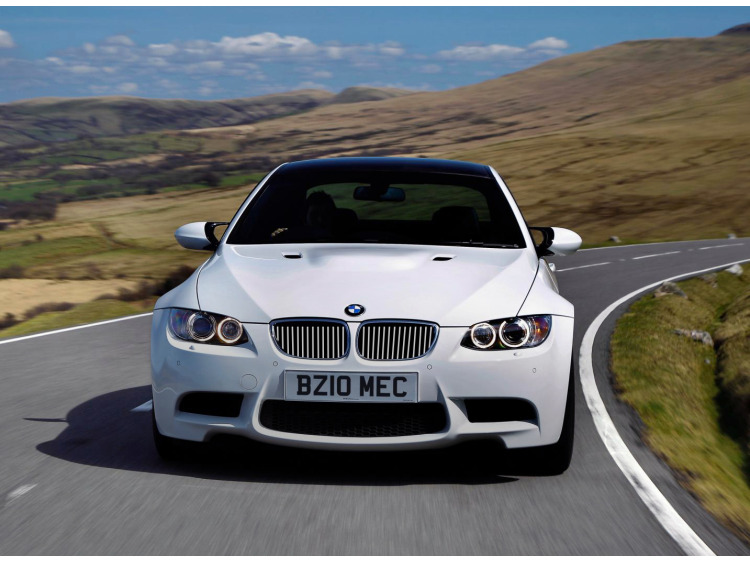 Chromleiste f&uuml;r K&uuml;hlergrill BMW M3 E90 Berline 07-08 BMW M3 E90 Berline LCI 08-11 BMW M3 E92 Coup&eacute; 07-10 BMW M3 E92 Coup&eacute; LCI 09-13 BMW M3 E93 Cabriolet 08-10 BMW M3 E93 Cabriolet LCI 09-13
