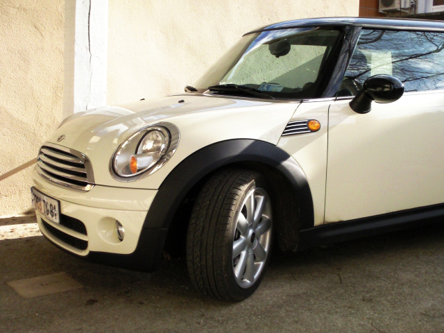 Chromzierleiste für Kühlergrill Mini 1 0106 Mini 2 0610 Mini 2 Cabriolet 0710 Mini LCI 1026 Mini LCI Cabriolet 1026