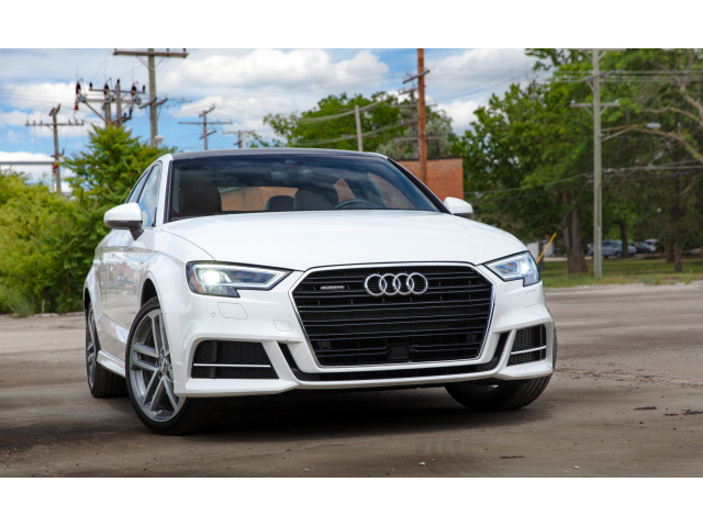 ZierChromleiste für Nebelscheinwerfer Audi A3 Série 3 Phase 2 1626 Audi A3 Série 3 Phase 2 Limousine 1626 Audi A3 Série 3 Phase 2 Sportback 1626
