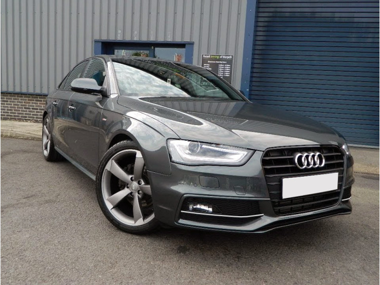 Zier-Chromleiste f&uuml;r Nebelscheinwerfer Audi A4 s&eacute;rie 4 15-19